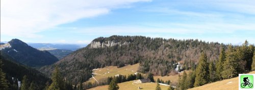 Panorama d'un paysage depuis le chasseron