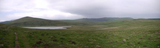 Panorama du lac de Saint-Alyre (C&eacute;zalier)